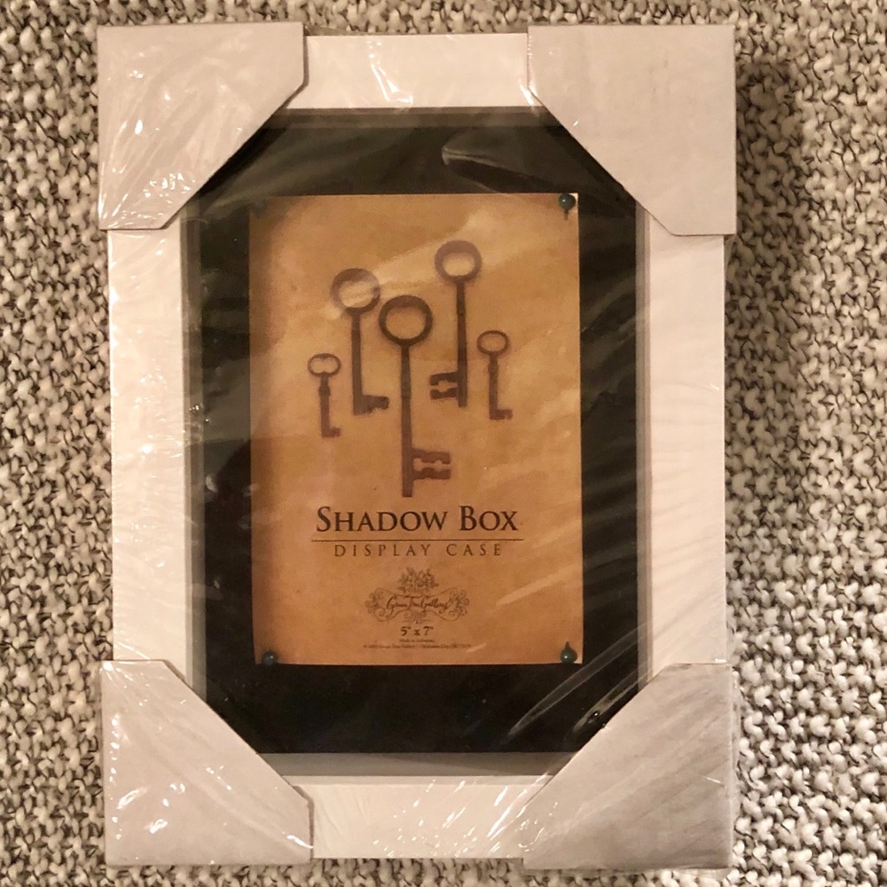 Brand New White Framed Shadow Box Display Case🔥SOLD🔥